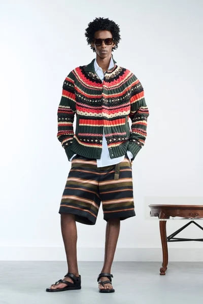 Look 25